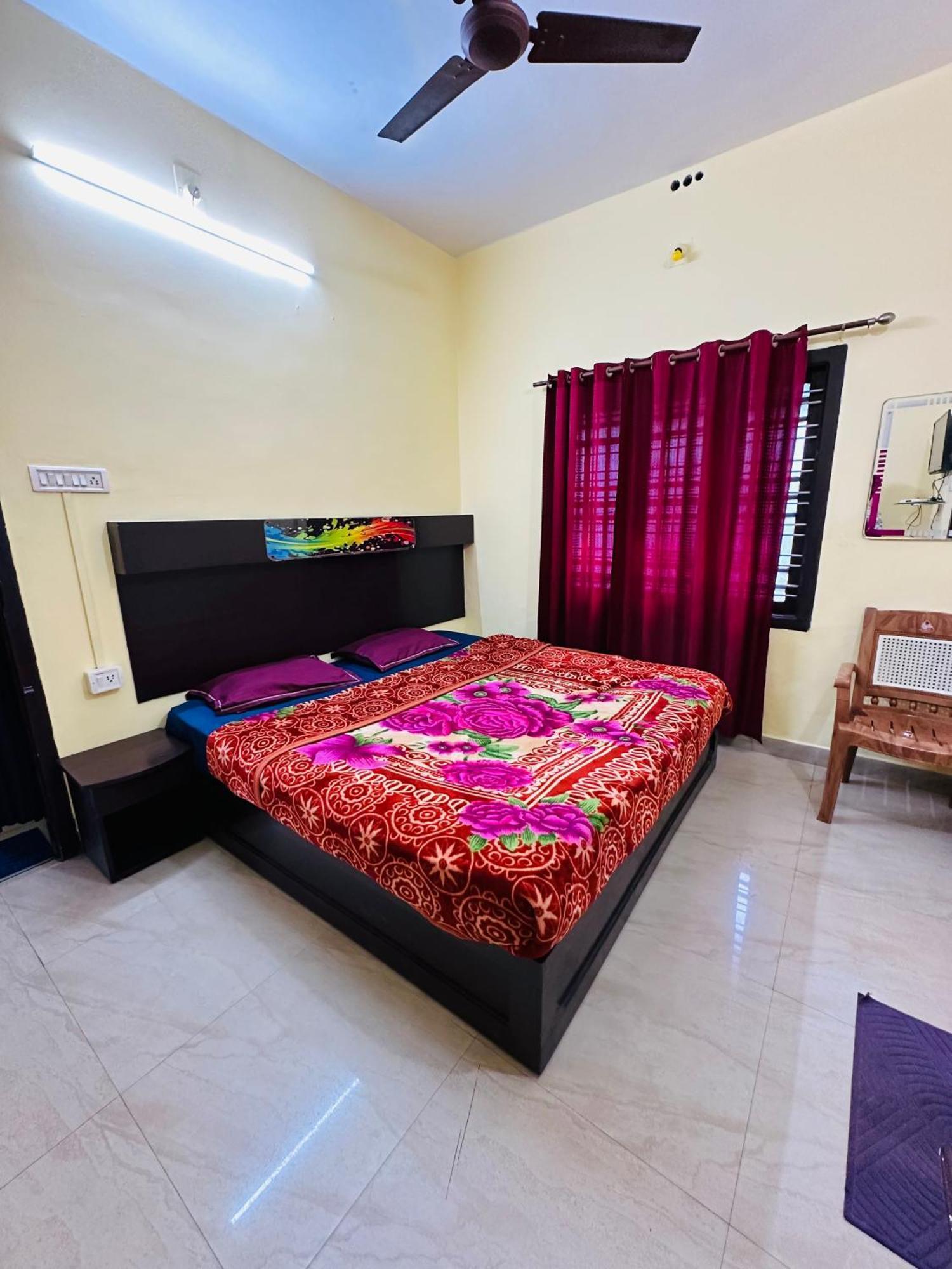 G Mount Budget Stay Munnar Luaran gambar